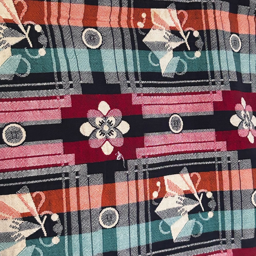 VTG Woven Knit Tapestry Throw Blanket Floral Cottage Farm Country Burgandy